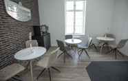 Restoran 3 Zimmer FREI Boardinghouse