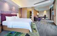 Bedroom 7 Hampton by Hilton Foshan Xiqiao Moutain