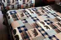 Kamar Tidur Bear Tracks Inn