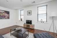 Common Space Perfect Downtown Apt w/ Free 2 Car Parking