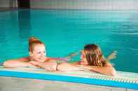 Swimming Pool Hotel Adamantino