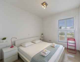 Kamar Tidur 2 Protaras Seafront Villa Kalena