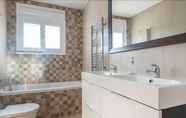 In-room Bathroom 2 Villa 50m from the beach in Cambrils TH 11