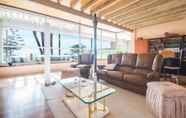 Ruang untuk Umum 7 Luxury Beachfront Villa in Tarragona TH 63