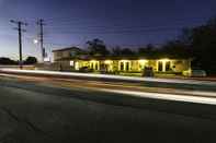 Exterior Bald Hills Motel