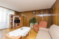 Entertainment Facility Apartment Jelena