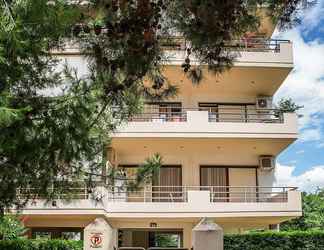 Exterior 2 Athens Glyfada Riviera Apartment