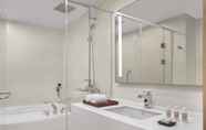 In-room Bathroom 7 Avani Central Busan