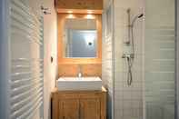 ห้องน้ำภายในห้อง Résidence Odalys Le Surf des Neiges