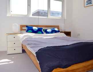 Bedroom 2 Spacious 3 Bedroom Maisonette in Hoxton Shoreditch