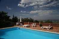 Swimming Pool Hotel La Finca Mercedes