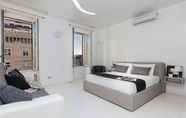 Bilik Tidur 3 Rental In Rome Piazza Venezia View Luxury Apartment B