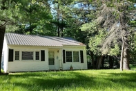 Exterior The Pentwater House