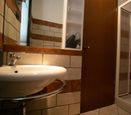 In-room Bathroom 2 B&B Trepo