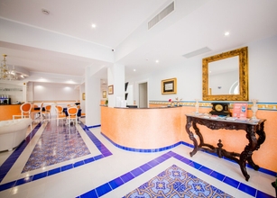 Lobby 4 Odysseus Hotel