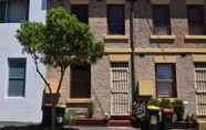 Bangunan 5 AirM8 Apartments on Mount Street