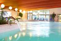 Kolam Renang Vital Hotel an der Therme