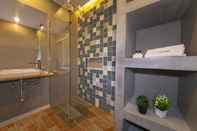 In-room Bathroom A30 - Tamar Ground- Floor Flat by DreamAlgarve