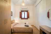Bedroom Rhenea Resort