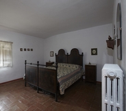 Bedroom 2 Agriturismo La Casina della Burraia