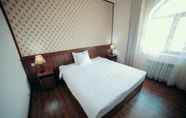 Kamar Tidur 4 Hotel Erkin Palace