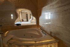 Swimming Pool Alba Cave Cappadocia