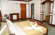 Bilik Tidur 7 Villa Maria Luisa Hotel