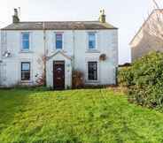 Exterior 2 Crail Farm House Perfect for TheCowShed