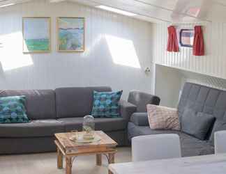 Lobi 2 Boat apartment Rotterdam Hoop