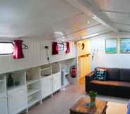 Common Space 5 Boat apartment Rotterdam Hoop