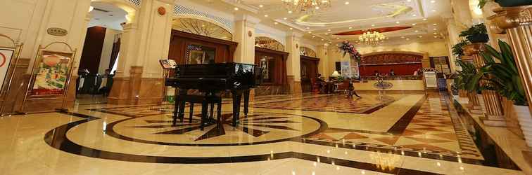 Lobby Grand Palace Hotel