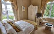 Kamar Tidur 3 Holcombe House