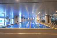 Swimming Pool Homewise Hotel