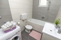 In-room Bathroom Apartment Antonija