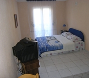 Bedroom 5 Apartments Merima