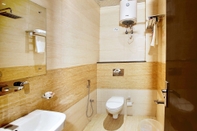 Toilet Kamar Hotel Smart Plaza