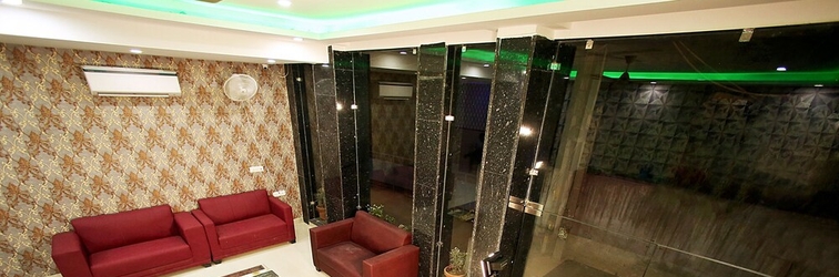 Lobby Hotel Smart Plaza