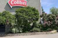 Bên ngoài Motel Colibri