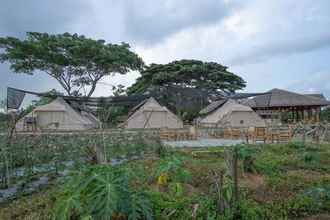 Bangunan 4 The Acacia Glamping Park