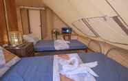 Kamar Tidur 4 The Acacia Glamping Park