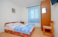 Bedroom 6 Apartments Josko