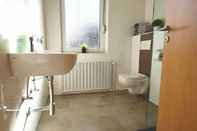In-room Bathroom Ferienwohnung  Bergisch Gladbach GL1
