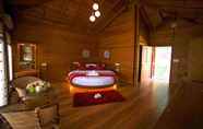ห้องนอน 4 LakeRose Wayanad Resort