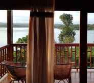 Kamar Tidur 7 LakeRose Wayanad Resort