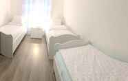 Bilik Tidur 5 Euro Apartment