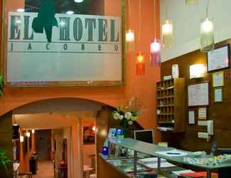 Lobi 2 Hotel Jacobeo