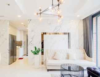 Lobby 2 KAY'S HOME-Vinhomes Luxury