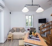 Common Space 7 Apartments Roko