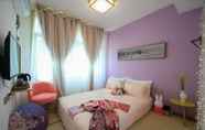 Kamar Tidur 4 The Colorful House