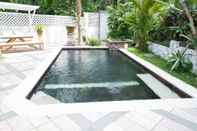 Kolam Renang Sayan Ridge Villa